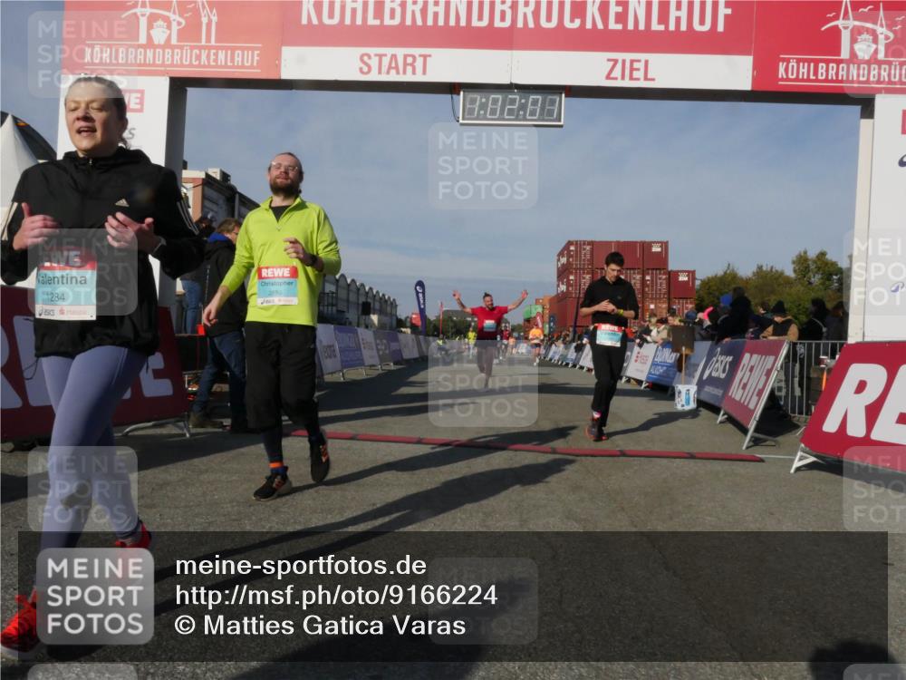 03.10.2025 - Köhlbrandbrückenlauf Matties Gatica Varas http://msf.ph/oto/9166224 03.10.2025 10:02:03 Ziel 1182, 1194, 1273, 1380, 1474, 1504, 1767, 2843, 3118, 3139, 3444 meine-sportfotos.de