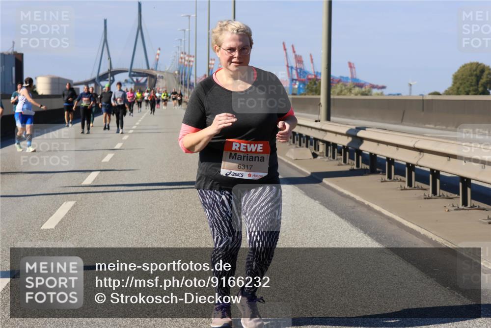 03.10.2025 - Köhlbrandbrückenlauf Strokosch-Dieckow http://msf.ph/oto/9166232 03.10.2025 13:18:23 Position 3 6317 meine-sportfotos.de