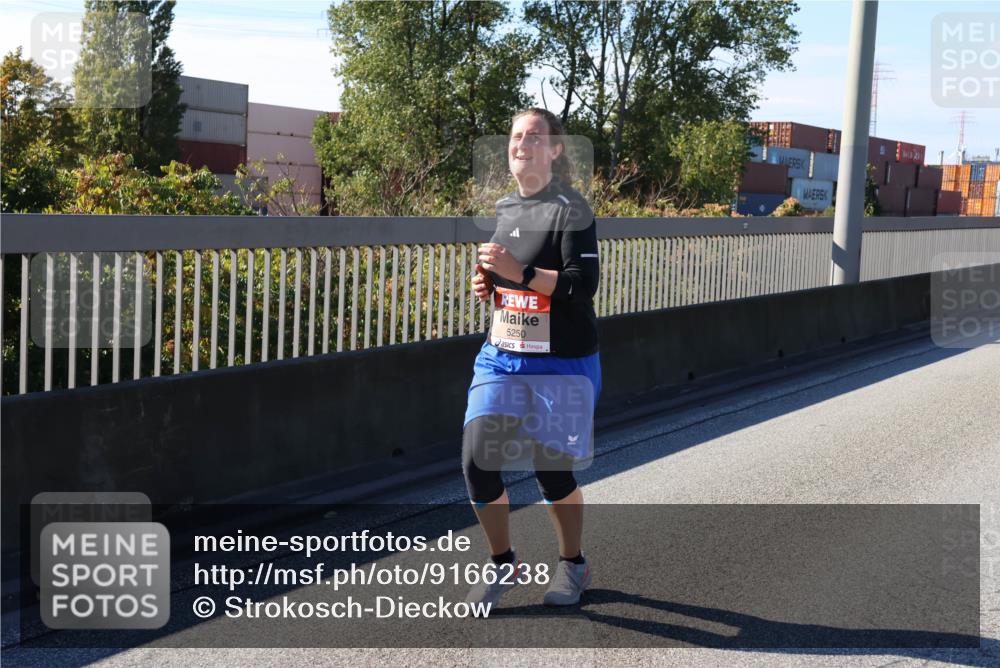 03.10.2025 - Köhlbrandbrückenlauf Strokosch-Dieckow http://msf.ph/oto/9166238 03.10.2025 13:18:25 Position 3 5250 meine-sportfotos.de