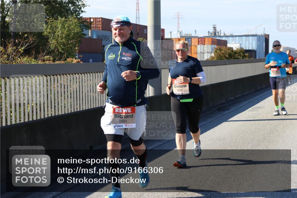 03.10.2025 - Köhlbrandbrückenlauf Strokosch-Dieckow http://msf.ph/oto/9166306 03.10.2025 13:18:59 Position 3 5991, 5253 meine-sportfotos.de
