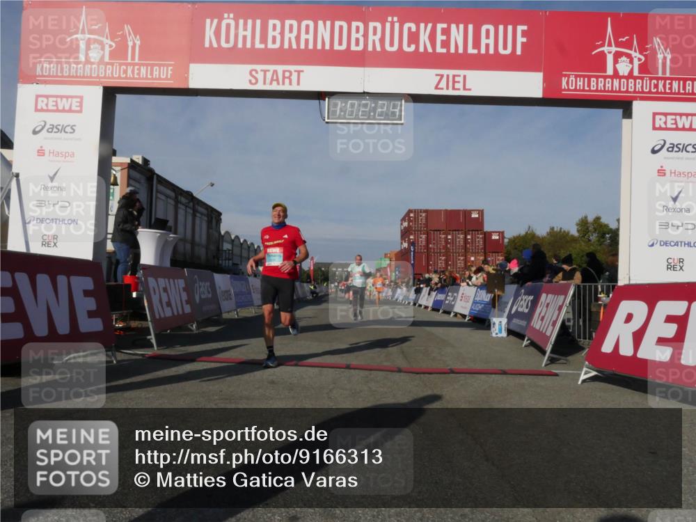 03.10.2025 - Köhlbrandbrückenlauf Matties Gatica Varas http://msf.ph/oto/9166313 03.10.2025 10:02:26 Ziel 1144, 1219, 1776, 2849, 3224, 3316, 3806 meine-sportfotos.de