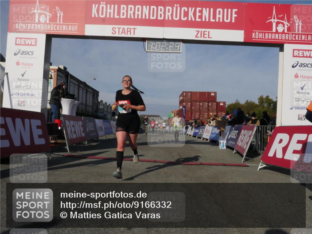 03.10.2025 - Köhlbrandbrückenlauf Matties Gatica Varas http://msf.ph/oto/9166332 03.10.2025 10:02:31 Ziel 1144, 1595, 1776, 3111, 3224 meine-sportfotos.de
