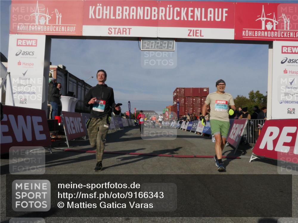 03.10.2025 - Köhlbrandbrückenlauf Matties Gatica Varas http://msf.ph/oto/9166343 03.10.2025 10:02:35 Ziel 1311, 1595, 1878, 3111, 3224, 3331 meine-sportfotos.de