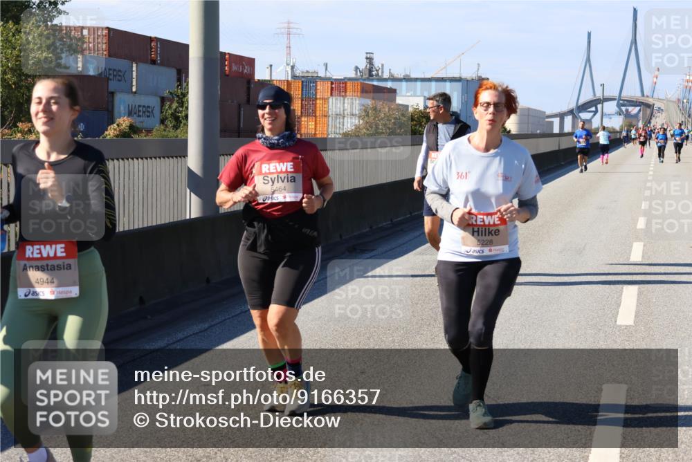 03.10.2025 - Köhlbrandbrückenlauf Strokosch-Dieckow http://msf.ph/oto/9166357 03.10.2025 13:19:12 Position 3 4944, 5464, 361, 5228 meine-sportfotos.de