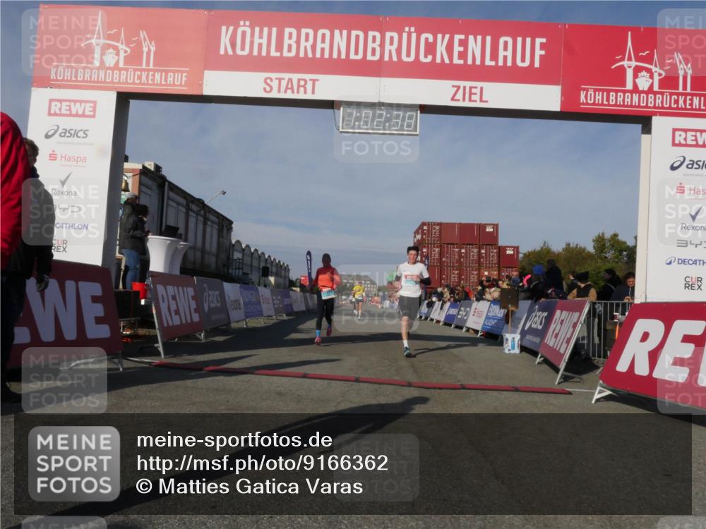 03.10.2025 - Köhlbrandbrückenlauf Matties Gatica Varas http://msf.ph/oto/9166362 03.10.2025 10:02:40 Ziel 1130, 1311, 1595, 1878, 3111, 3331 meine-sportfotos.de