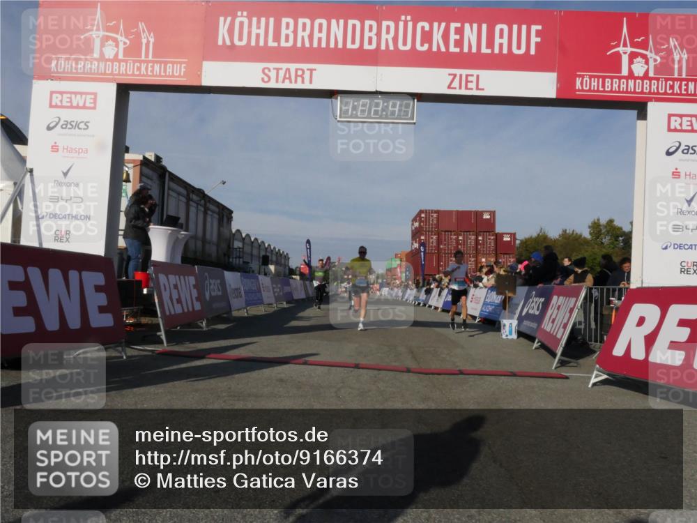 03.10.2025 - Köhlbrandbrückenlauf Matties Gatica Varas http://msf.ph/oto/9166374 03.10.2025 10:02:43 Ziel 1130, 1311, 1878, 3331 meine-sportfotos.de