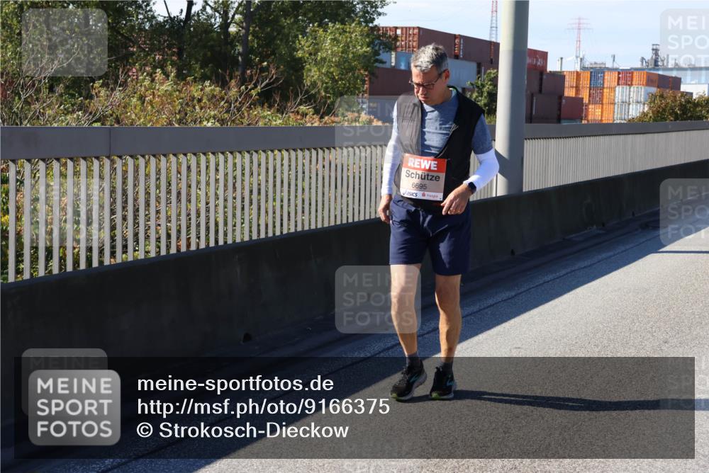 03.10.2025 - Köhlbrandbrückenlauf Strokosch-Dieckow http://msf.ph/oto/9166375 03.10.2025 13:19:17 Position 3 6695 meine-sportfotos.de