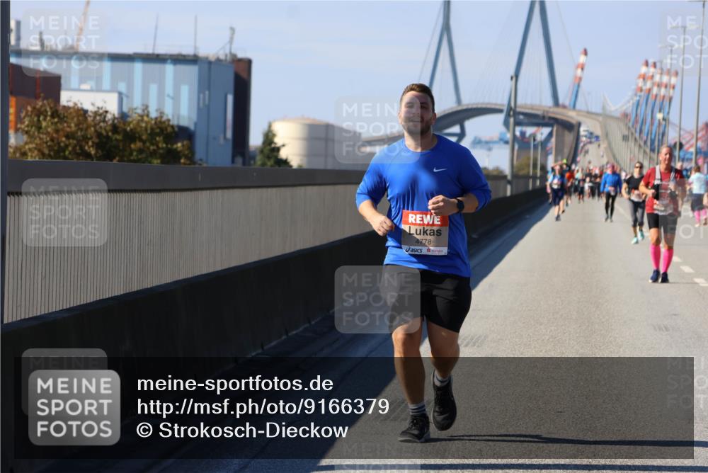 03.10.2025 - Köhlbrandbrückenlauf Strokosch-Dieckow http://msf.ph/oto/9166379 03.10.2025 13:19:31 Position 3 4778 meine-sportfotos.de
