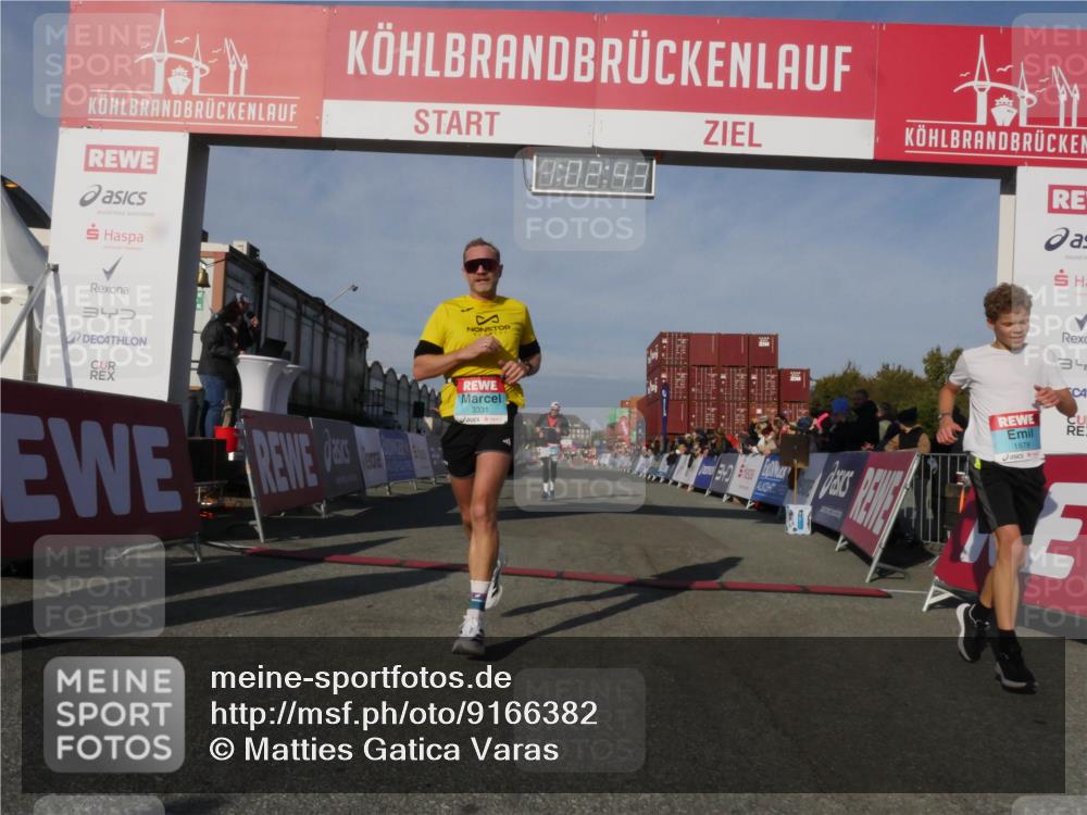 03.10.2025 - Köhlbrandbrückenlauf Matties Gatica Varas http://msf.ph/oto/9166382 03.10.2025 10:02:45 Ziel 1045, 1130, 1311 meine-sportfotos.de