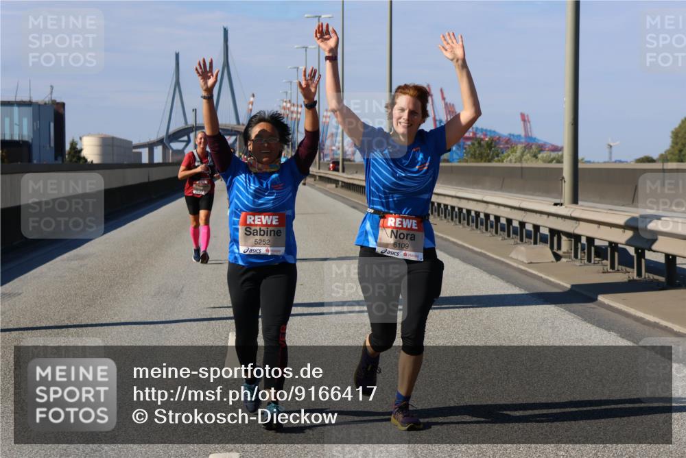 03.10.2025 - Köhlbrandbrückenlauf Strokosch-Dieckow http://msf.ph/oto/9166417 03.10.2025 13:19:39 Position 3 5252, 6109 meine-sportfotos.de