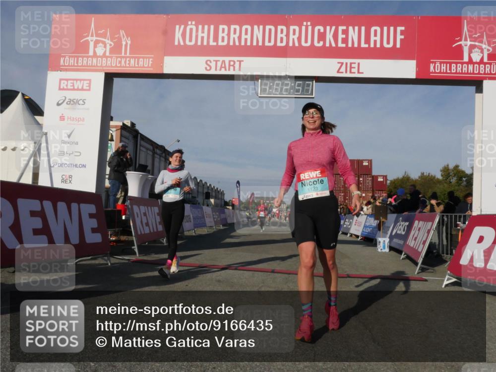 03.10.2025 - Köhlbrandbrückenlauf Matties Gatica Varas http://msf.ph/oto/9166435 03.10.2025 10:02:59 Ziel 1105, 3353, 3496, 3521, 3630, 3832 meine-sportfotos.de