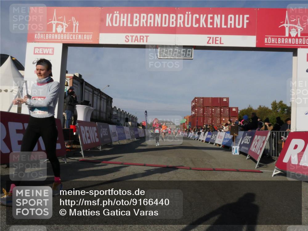 03.10.2025 - Köhlbrandbrückenlauf Matties Gatica Varas http://msf.ph/oto/9166440 03.10.2025 10:03:00 Ziel 1105, 3353, 3496, 3521, 3630, 3832 meine-sportfotos.de