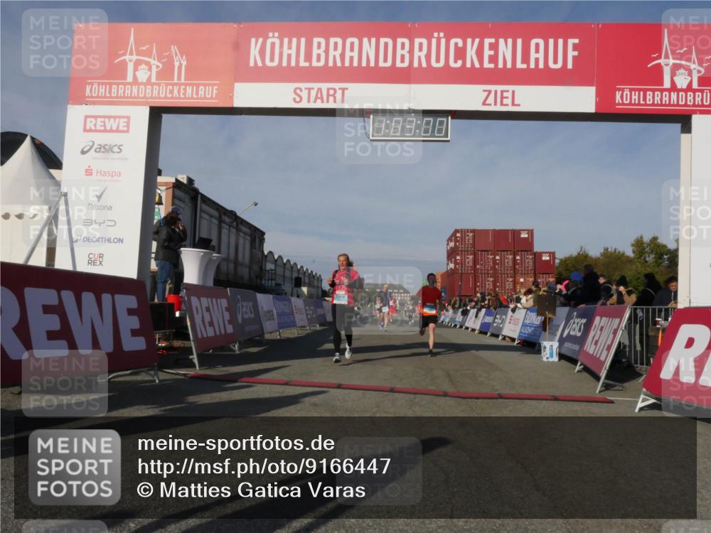 03.10.2025 - Köhlbrandbrückenlauf Matties Gatica Varas http://msf.ph/oto/9166447 03.10.2025 10:03:02 Ziel 1105, 1116, 3353, 3496, 3521, 3630, 3832 meine-sportfotos.de