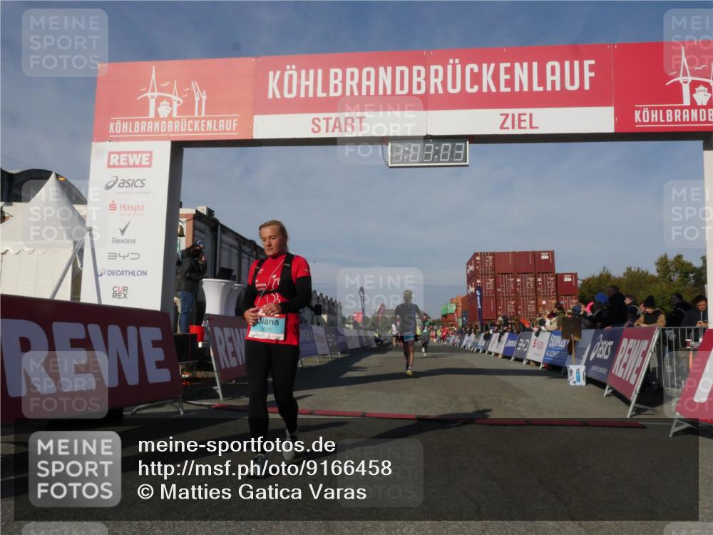 03.10.2025 - Köhlbrandbrückenlauf Matties Gatica Varas http://msf.ph/oto/9166458 03.10.2025 10:03:05 Ziel 1088, 1105, 1116, 1313, 1560, 3196, 3353, 3521, 3832 meine-sportfotos.de