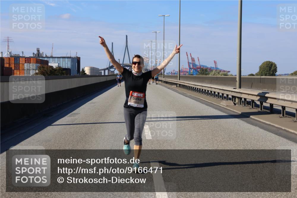 03.10.2025 - Köhlbrandbrückenlauf Strokosch-Dieckow http://msf.ph/oto/9166471 03.10.2025 13:19:51 Position 3 6000 meine-sportfotos.de