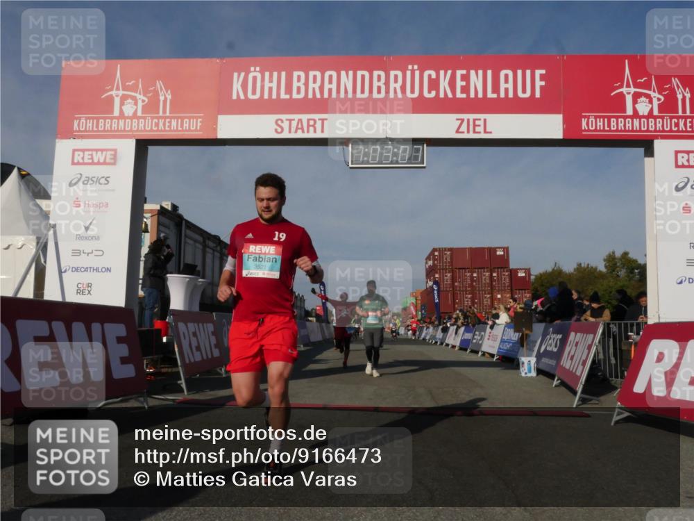 03.10.2025 - Köhlbrandbrückenlauf Matties Gatica Varas http://msf.ph/oto/9166473 03.10.2025 10:03:09 Ziel 1088, 1091, 1105, 1111, 1116, 1173, 1313, 1321, 1334, 1560, 3196, 3305, 3353 meine-sportfotos.de