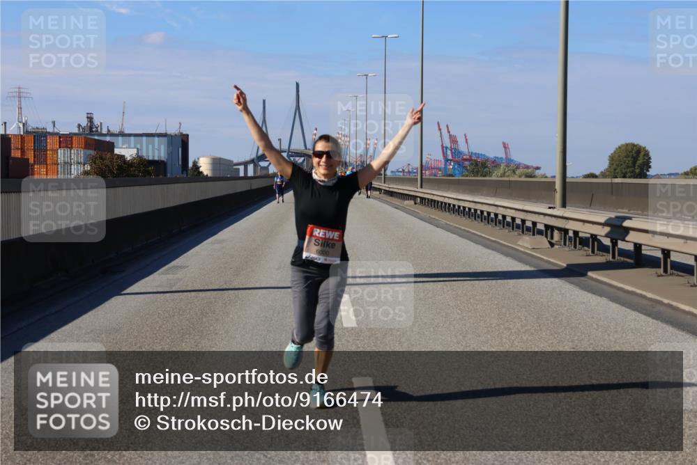 03.10.2025 - Köhlbrandbrückenlauf Strokosch-Dieckow http://msf.ph/oto/9166474 03.10.2025 13:19:51 Position 3 6000 meine-sportfotos.de