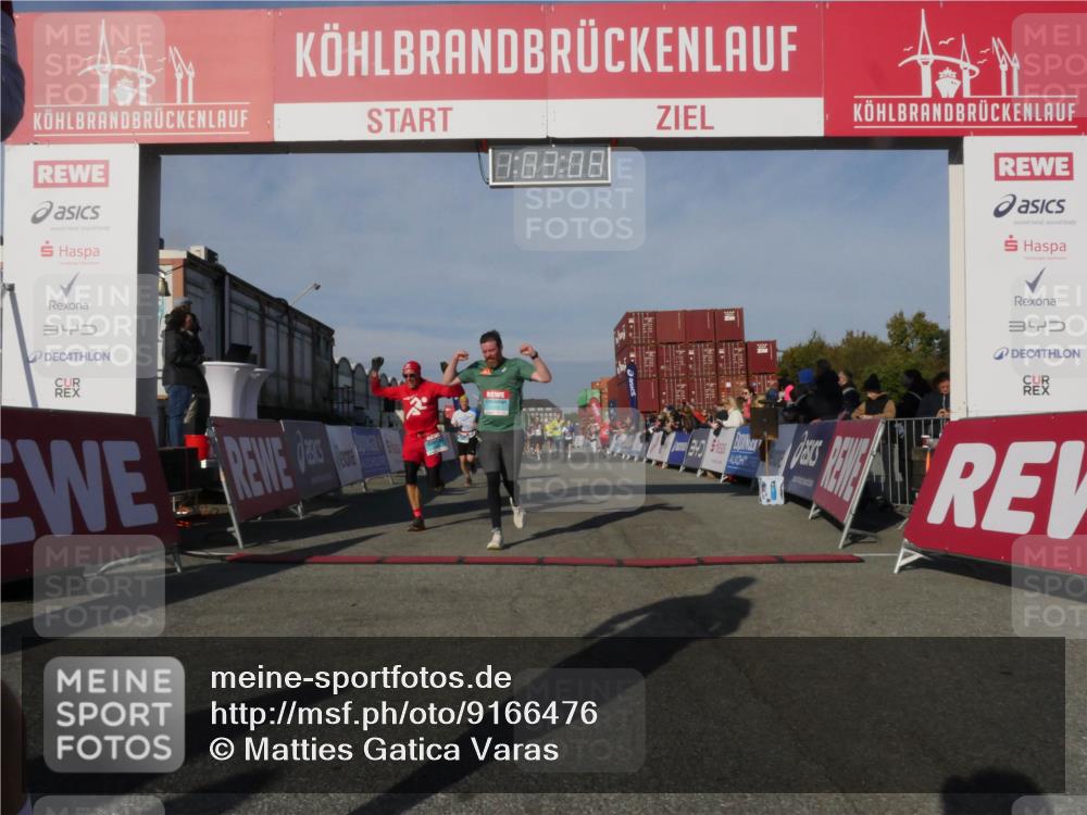 03.10.2025 - Köhlbrandbrückenlauf Matties Gatica Varas http://msf.ph/oto/9166476 03.10.2025 10:03:10 Ziel 1072, 1088, 1091, 1105, 1111, 1116, 1173, 1313, 1321, 1334, 1560, 1931, 3196, 3305, 3353, 3655 meine-sportfotos.de