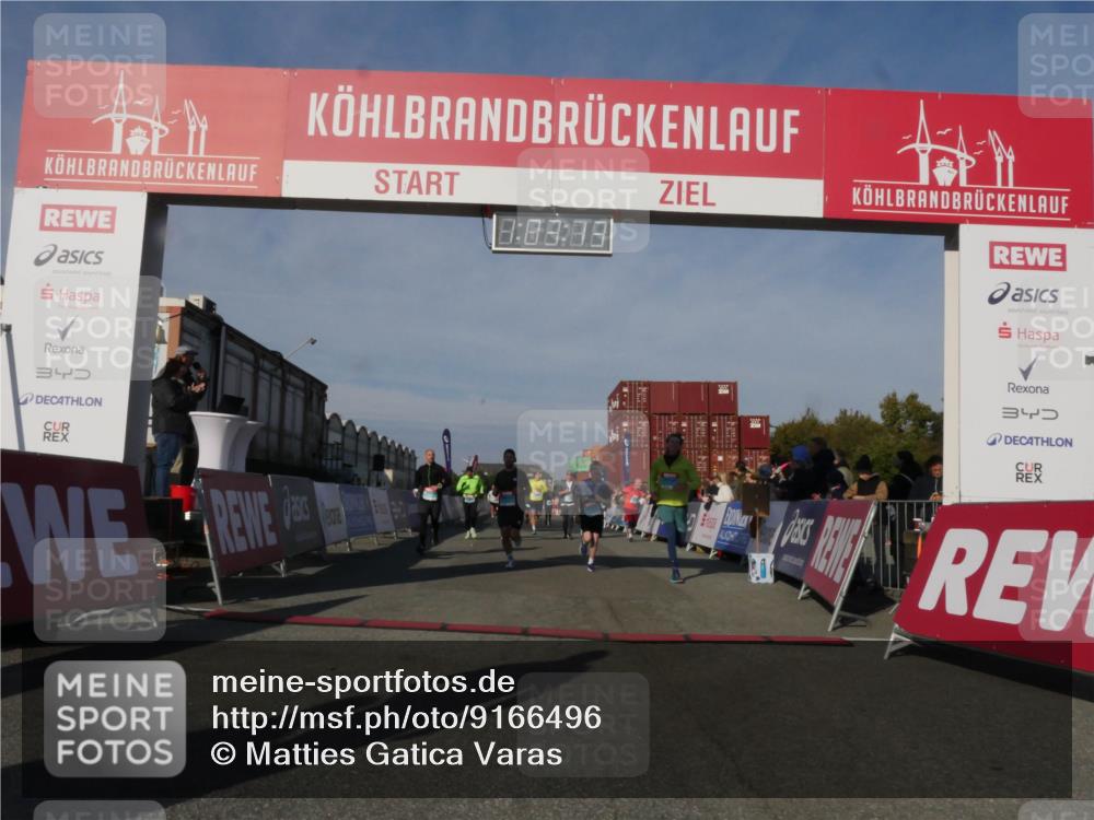 03.10.2025 - Köhlbrandbrückenlauf Matties Gatica Varas http://msf.ph/oto/9166496 03.10.2025 10:03:15 Ziel 1072, 1088, 1091, 1111, 1173, 1198, 1313, 1321, 1334, 1560, 1836, 1931, 3196, 3305, 3655, 3802 meine-sportfotos.de