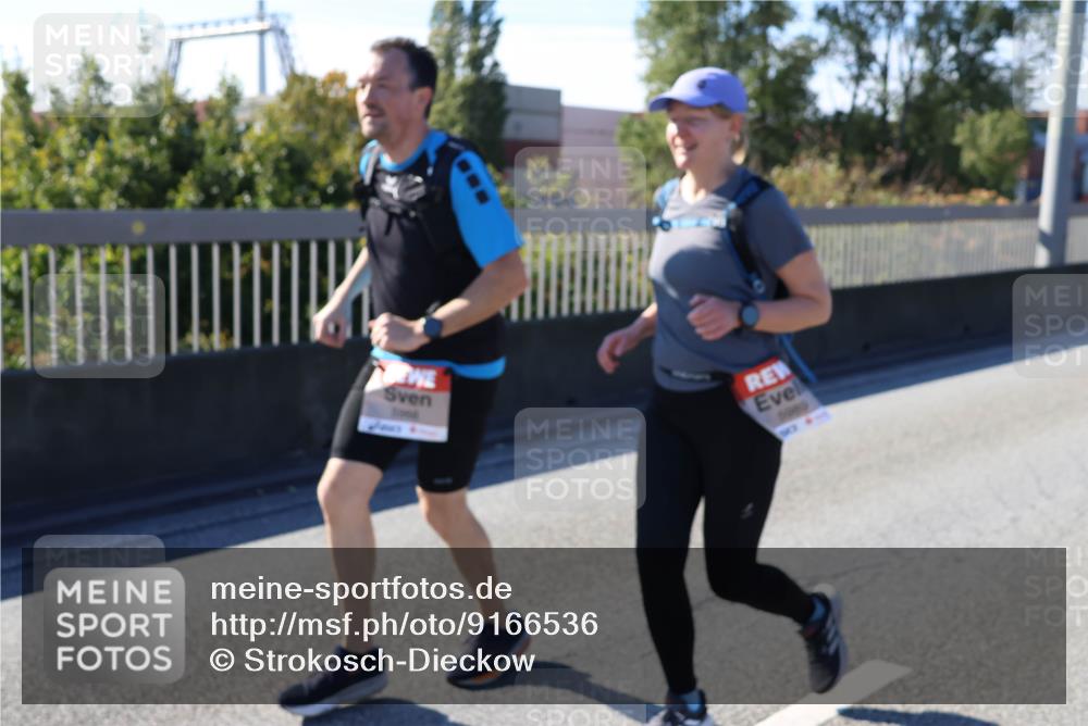 03.10.2025 - Köhlbrandbrückenlauf Strokosch-Dieckow http://msf.ph/oto/9166536 03.10.2025 13:20:31 Position 3  meine-sportfotos.de
