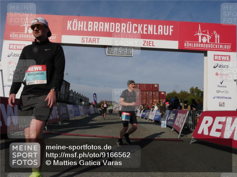 03.10.2025 - Köhlbrandbrückenlauf Matties Gatica Varas http://msf.ph/oto/9166562 03.10.2025 10:03:33 Ziel 1274, 1326, 1808, 1864, 2944, 3066, 3404, 3498, 3731 meine-sportfotos.de