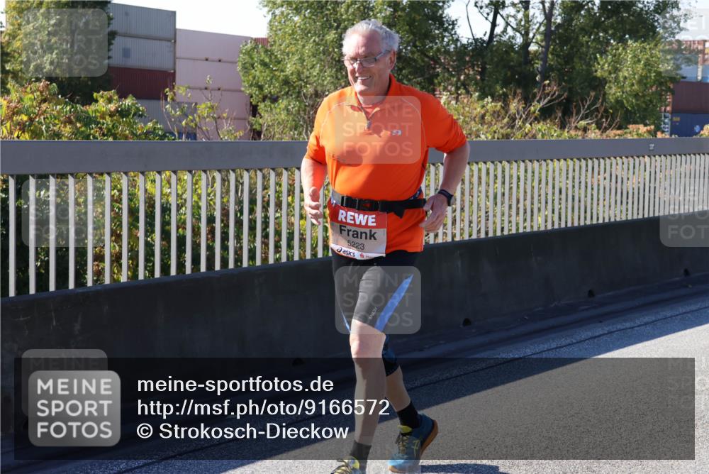 03.10.2025 - Köhlbrandbrückenlauf Strokosch-Dieckow http://msf.ph/oto/9166572 03.10.2025 13:20:38 Position 3 5223 meine-sportfotos.de