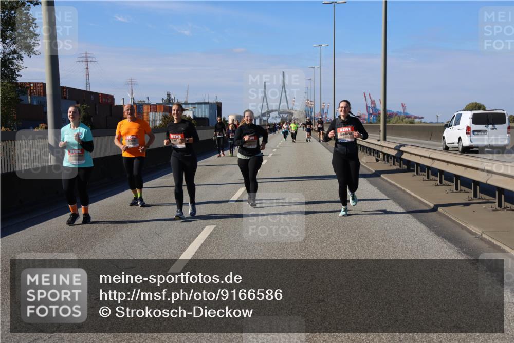 03.10.2025 - Köhlbrandbrückenlauf Strokosch-Dieckow http://msf.ph/oto/9166586 03.10.2025 13:20:48 Position 3  meine-sportfotos.de