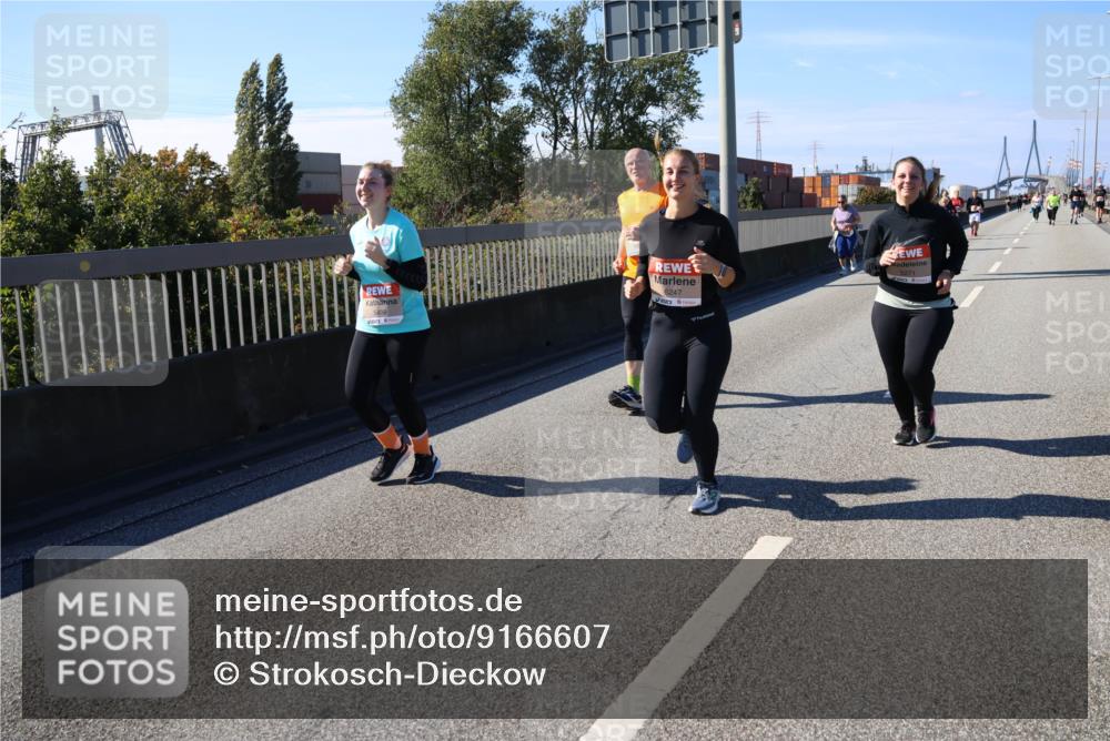 03.10.2025 - Köhlbrandbrückenlauf Strokosch-Dieckow http://msf.ph/oto/9166607 03.10.2025 13:20:51 Position 3 5499, 6247 meine-sportfotos.de
