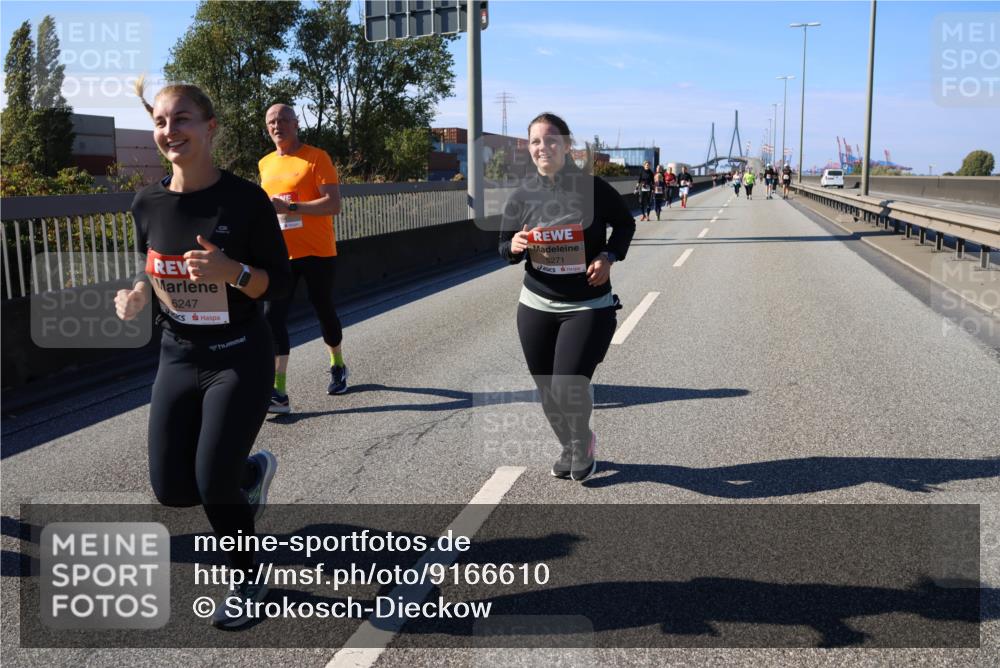 03.10.2025 - Köhlbrandbrückenlauf Strokosch-Dieckow http://msf.ph/oto/9166610 03.10.2025 13:20:52 Position 3 6247, 5271 meine-sportfotos.de
