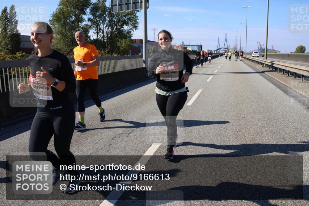 03.10.2025 - Köhlbrandbrückenlauf Strokosch-Dieckow http://msf.ph/oto/9166613 03.10.2025 13:20:52 Position 3 6247, 5271 meine-sportfotos.de