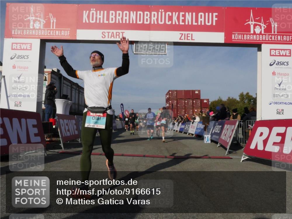 03.10.2025 - Köhlbrandbrückenlauf Matties Gatica Varas http://msf.ph/oto/9166615 03.10.2025 10:03:47 Ziel 1216, 1309, 1351, 1353, 2767, 3073, 3235, 3236, 3245, 3251, 3462, 3465, 3659, 3708, 3710, 3804, 3825 meine-sportfotos.de