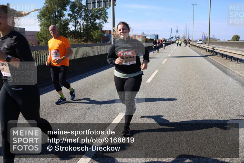 03.10.2025 - Köhlbrandbrückenlauf Strokosch-Dieckow http://msf.ph/oto/9166619 03.10.2025 13:20:52 Position 3 247, 6264, 5271 meine-sportfotos.de