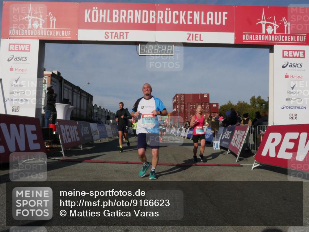 03.10.2025 - Köhlbrandbrückenlauf Matties Gatica Varas http://msf.ph/oto/9166623 03.10.2025 10:03:49 Ziel 1216, 1309, 1351, 1353, 2767, 3073, 3235, 3236, 3245, 3251, 3462, 3465, 3659, 3708, 3710, 3804, 3821 meine-sportfotos.de