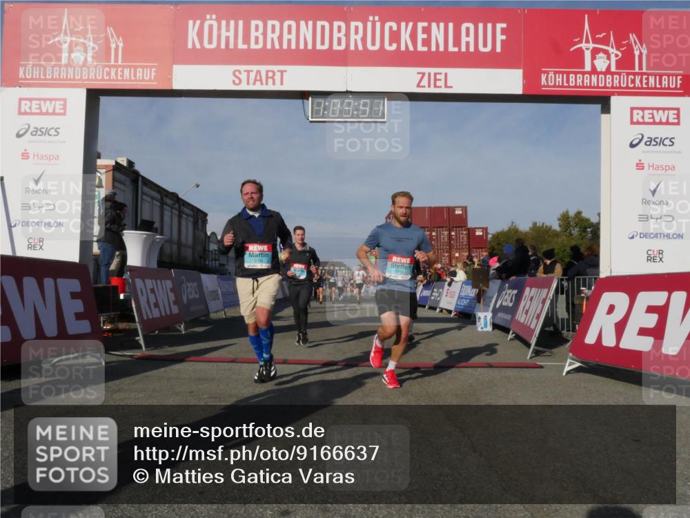 03.10.2025 - Köhlbrandbrückenlauf Matties Gatica Varas http://msf.ph/oto/9166637 03.10.2025 10:03:53 Ziel 1039, 1216, 1309, 1353, 2767, 3138, 3236, 3462, 3465, 3659, 3708, 3710, 3804, 3821 meine-sportfotos.de