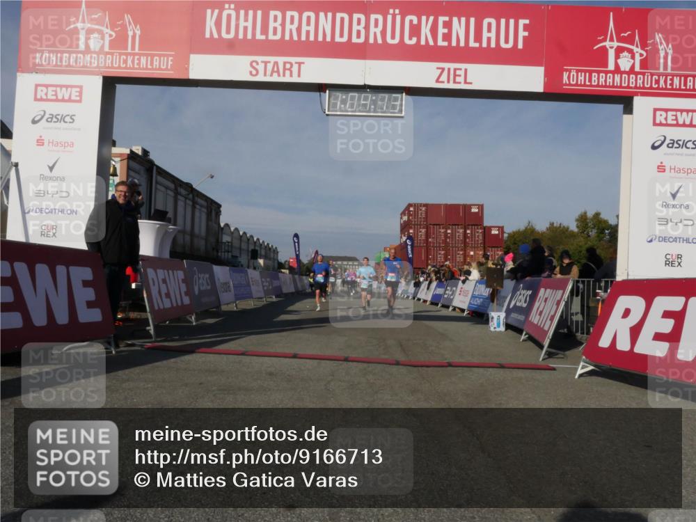 03.10.2025 - Köhlbrandbrückenlauf Matties Gatica Varas http://msf.ph/oto/9166713 03.10.2025 10:04:15 Ziel 1056, 1245, 1533, 1543, 1702, 2732, 2791, 2798, 3067, 3766, 3830 meine-sportfotos.de
