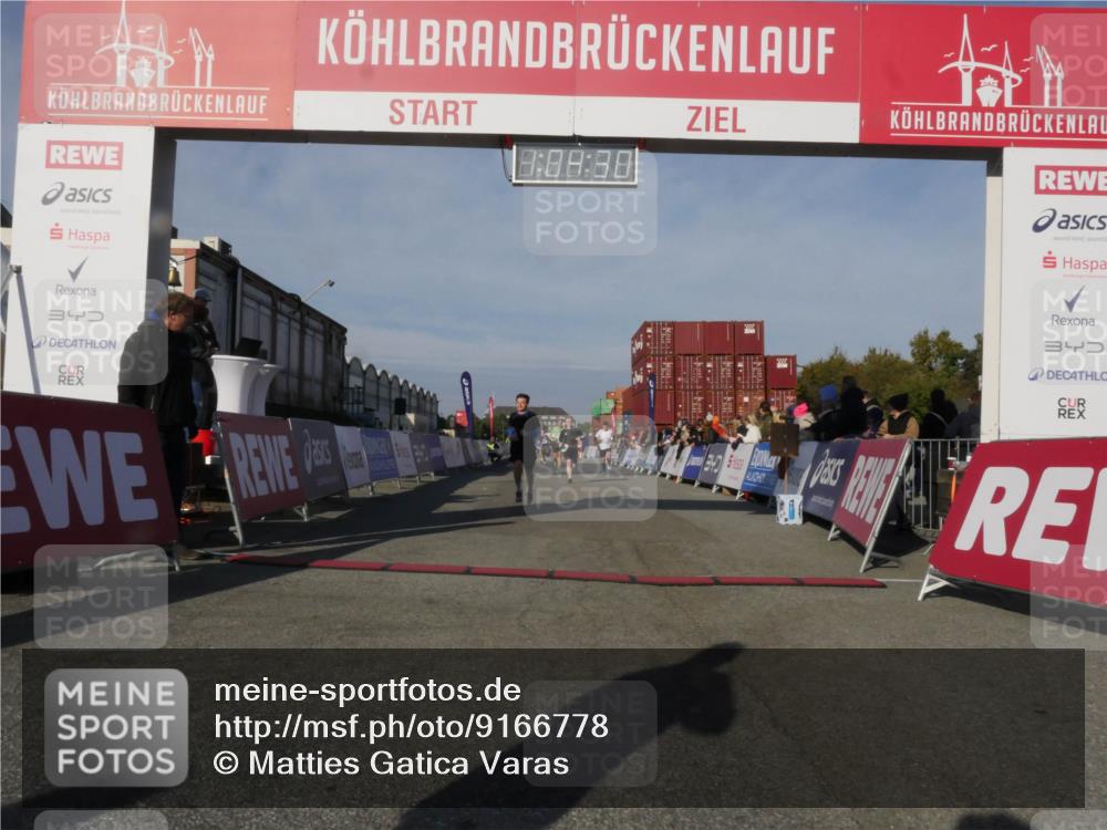 03.10.2025 - Köhlbrandbrückenlauf Matties Gatica Varas http://msf.ph/oto/9166778 03.10.2025 10:04:32 Ziel 1080, 1177, 2029, 3301, 3379, 3516, 3791 meine-sportfotos.de