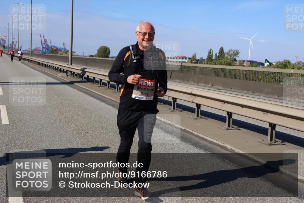 03.10.2025 - Köhlbrandbrückenlauf Strokosch-Dieckow http://msf.ph/oto/9166786 03.10.2025 13:22:02 Position 3 5759 meine-sportfotos.de