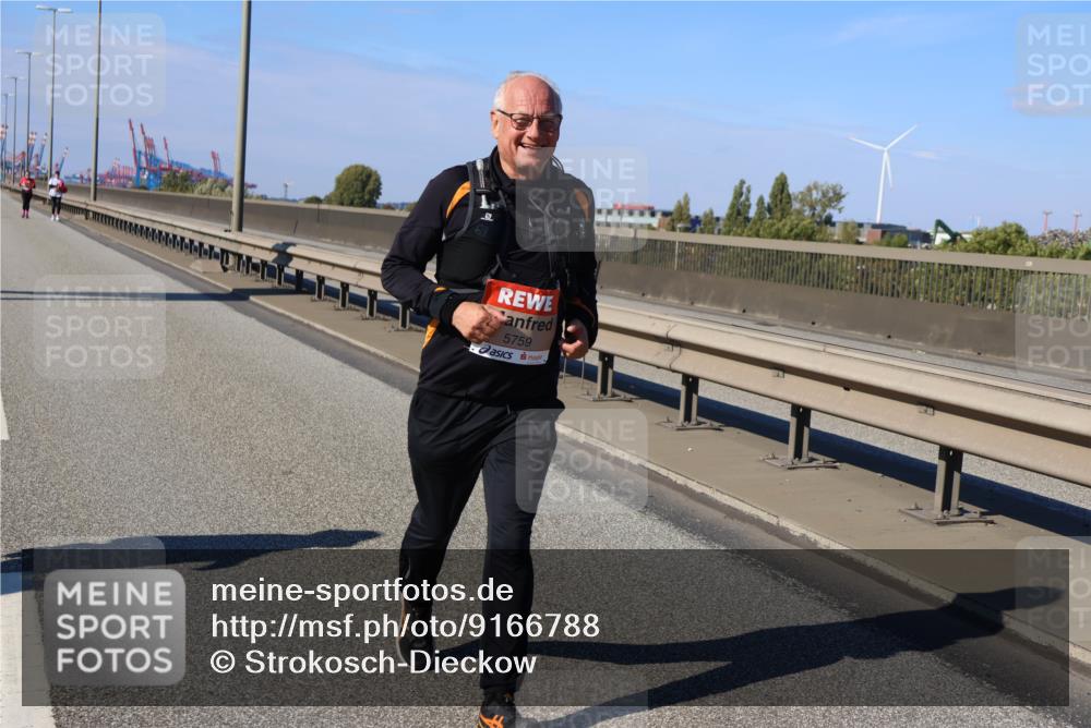 03.10.2025 - Köhlbrandbrückenlauf Strokosch-Dieckow http://msf.ph/oto/9166788 03.10.2025 13:22:02 Position 3 5759 meine-sportfotos.de