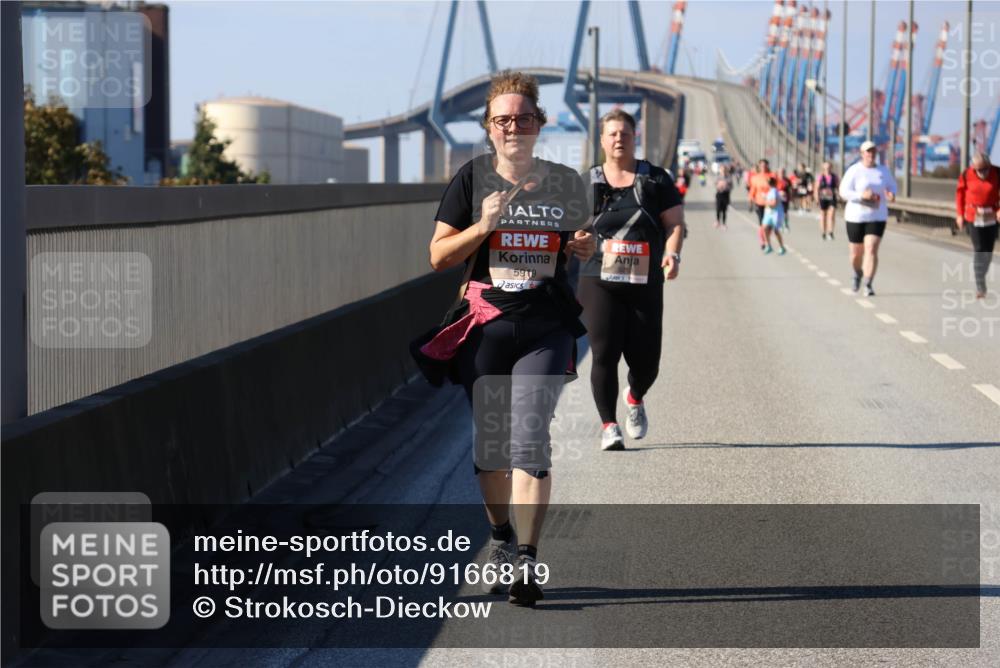 03.10.2025 - Köhlbrandbrückenlauf Strokosch-Dieckow http://msf.ph/oto/9166819 03.10.2025 13:22:19 Position 3 59, 19 meine-sportfotos.de