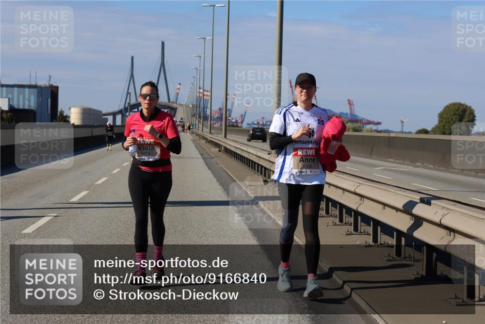 03.10.2025 - Köhlbrandbrückenlauf Strokosch-Dieckow http://msf.ph/oto/9166840 03.10.2025 13:22:25 Position 3 5275, 5388 meine-sportfotos.de