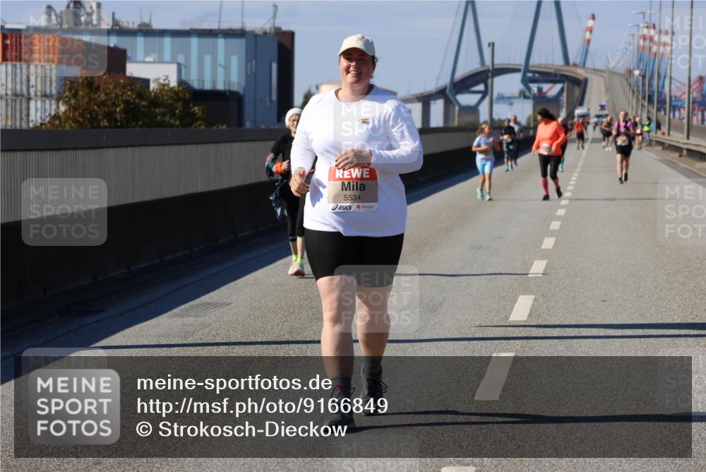03.10.2025 - Köhlbrandbrückenlauf Strokosch-Dieckow http://msf.ph/oto/9166849 03.10.2025 13:22:42 Position 3 5534 meine-sportfotos.de