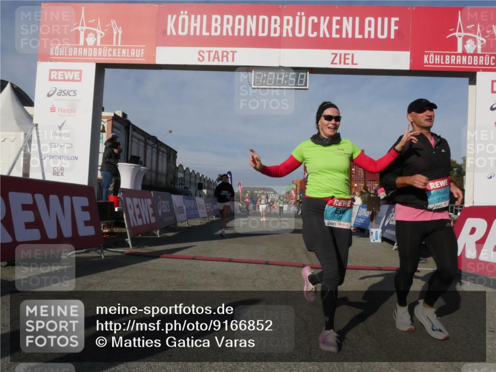 03.10.2025 - Köhlbrandbrückenlauf Matties Gatica Varas http://msf.ph/oto/9166852 03.10.2025 10:04:52 Ziel 1225, 1236, 1403, 2714, 3117, 3753, 3835 meine-sportfotos.de