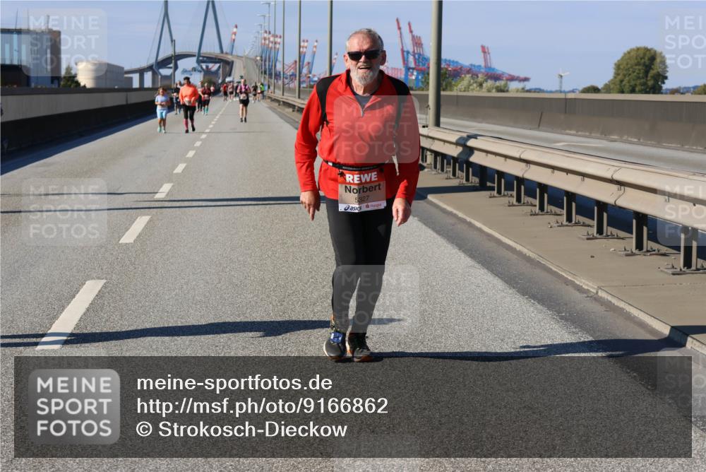 03.10.2025 - Köhlbrandbrückenlauf Strokosch-Dieckow http://msf.ph/oto/9166862 03.10.2025 13:22:44 Position 3 5327 meine-sportfotos.de