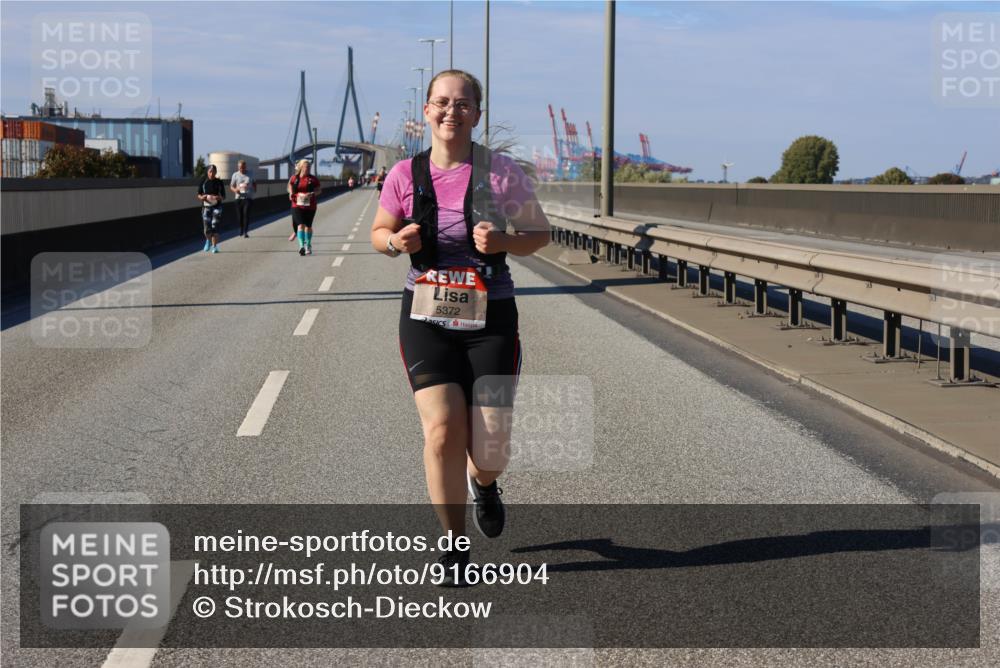 03.10.2025 - Köhlbrandbrückenlauf Strokosch-Dieckow http://msf.ph/oto/9166904 03.10.2025 13:23:09 Position 3 5372 meine-sportfotos.de