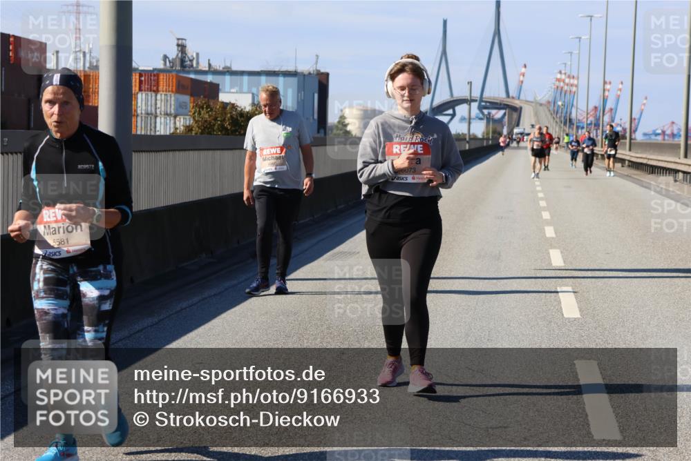 03.10.2025 - Köhlbrandbrückenlauf Strokosch-Dieckow http://msf.ph/oto/9166933 03.10.2025 13:23:21 Position 3 4980, 5581, 73 meine-sportfotos.de