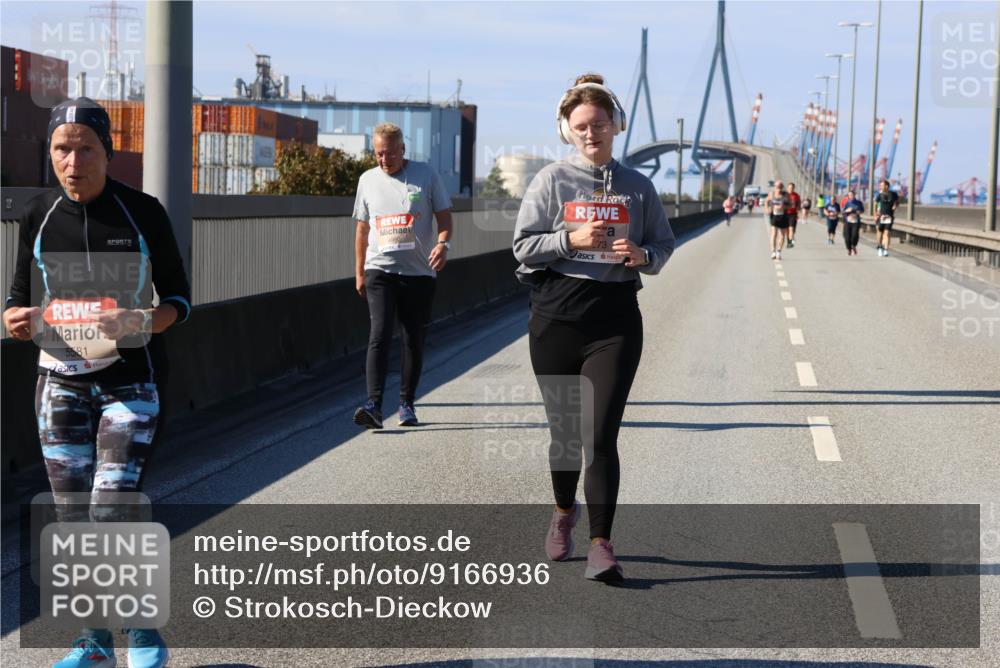 03.10.2025 - Köhlbrandbrückenlauf Strokosch-Dieckow http://msf.ph/oto/9166936 03.10.2025 13:23:21 Position 3 5581, 13 meine-sportfotos.de
