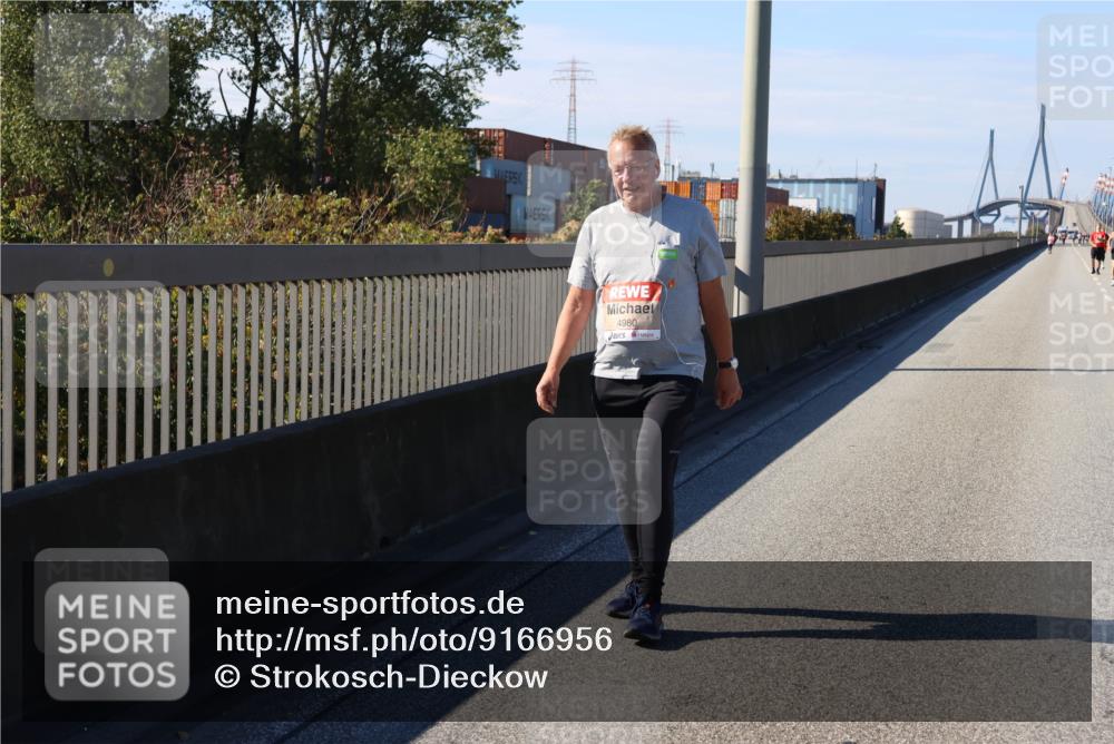 03.10.2025 - Köhlbrandbrückenlauf Strokosch-Dieckow http://msf.ph/oto/9166956 03.10.2025 13:23:28 Position 3 4980 meine-sportfotos.de