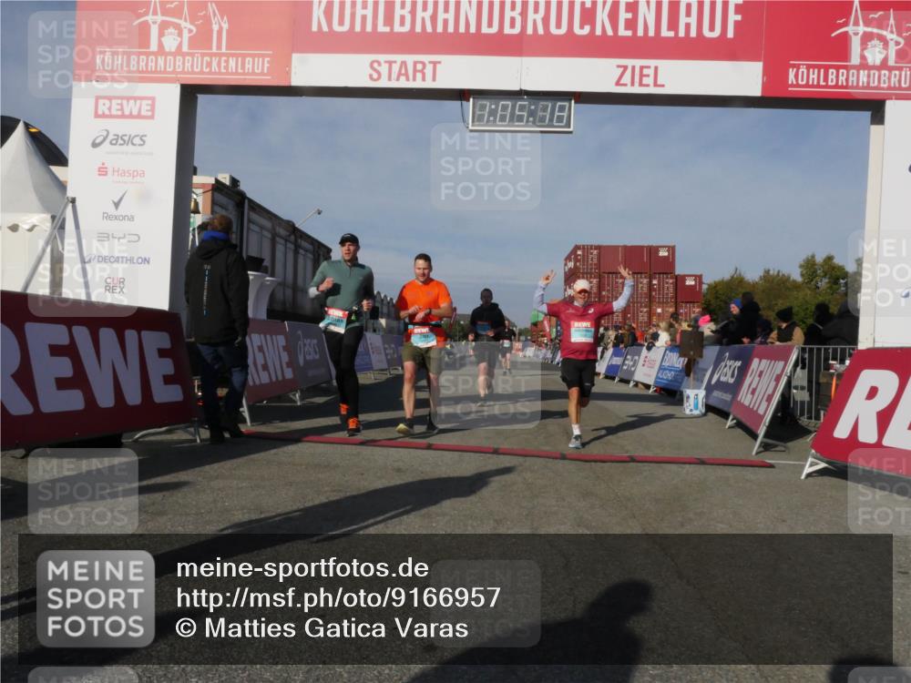 03.10.2025 - Köhlbrandbrückenlauf Matties Gatica Varas http://msf.ph/oto/9166957 03.10.2025 10:05:20 Ziel 1033, 1239, 1359, 1622, 2661, 3721 meine-sportfotos.de