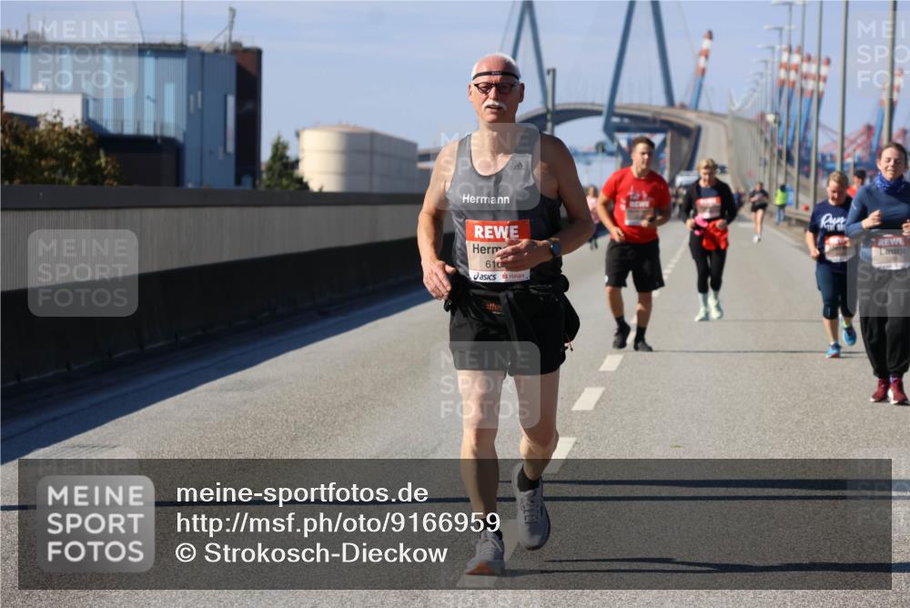 03.10.2025 - Köhlbrandbrückenlauf Strokosch-Dieckow http://msf.ph/oto/9166959 03.10.2025 13:23:42 Position 3 610 meine-sportfotos.de