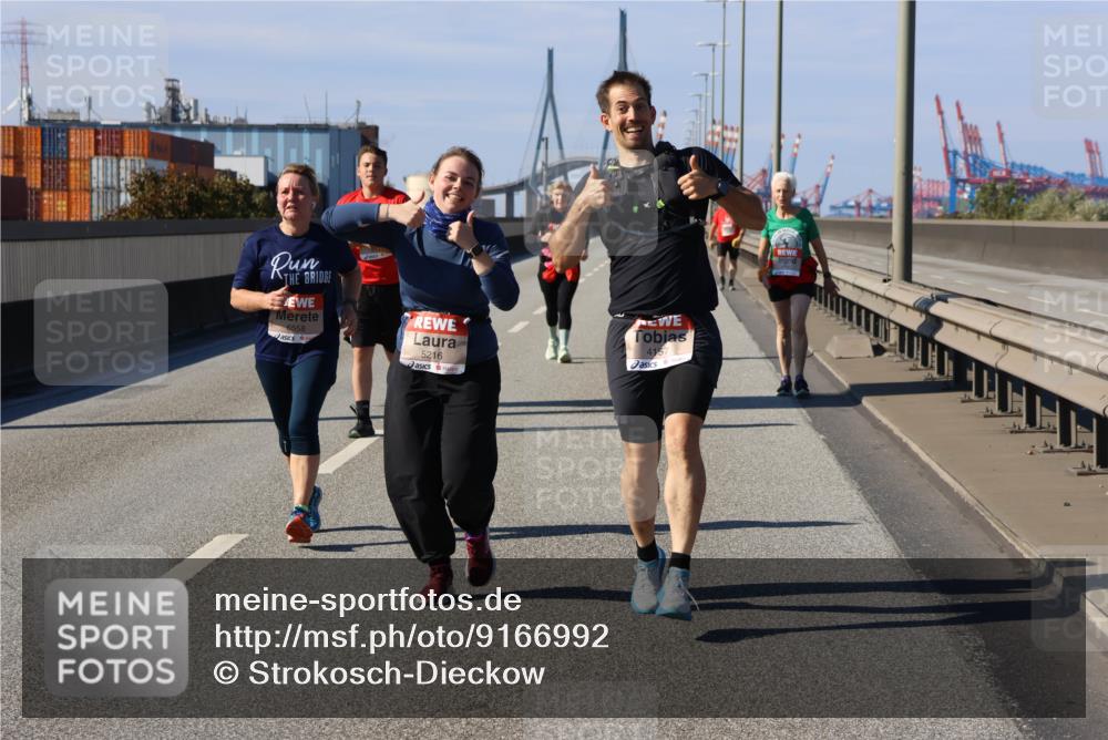 03.10.2025 - Köhlbrandbrückenlauf Strokosch-Dieckow http://msf.ph/oto/9166992 03.10.2025 13:23:51 Position 3 6558, 5216, 4157 meine-sportfotos.de